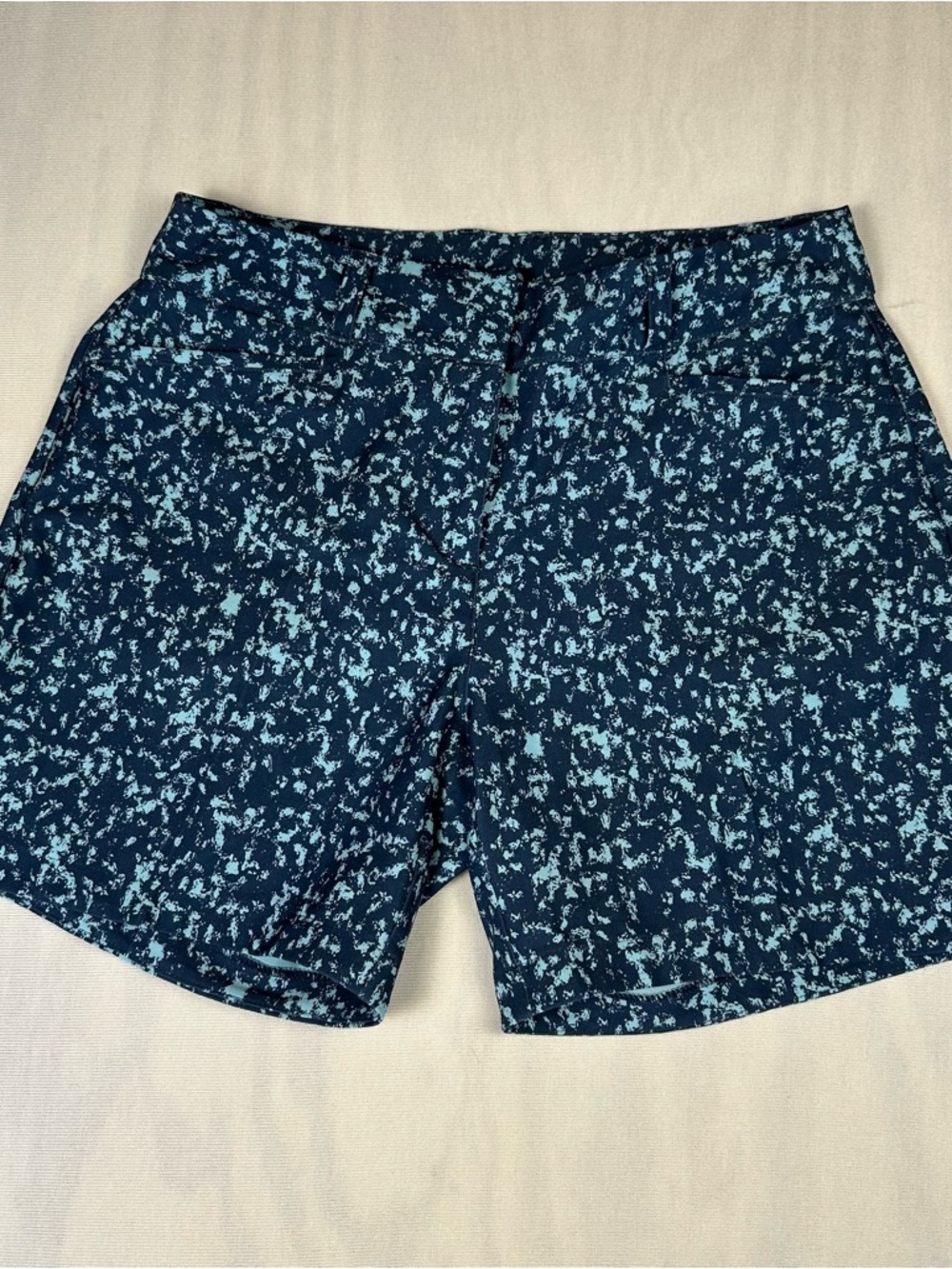 Adidas Woman’s Navy Blue Golf Athleisure Shorts Size: 6